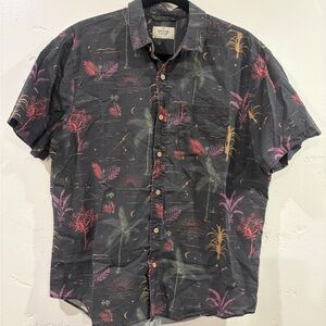 Marine Layer Men's Shirt - Black with Tropical Print